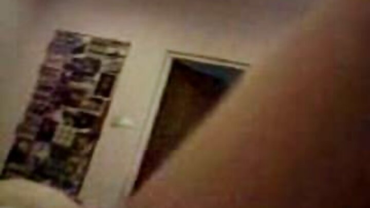 Pornô estudantil onde um cara fode uma garota russa fofa