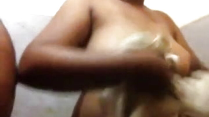 Sexo anal em POV com uma loira gostosa