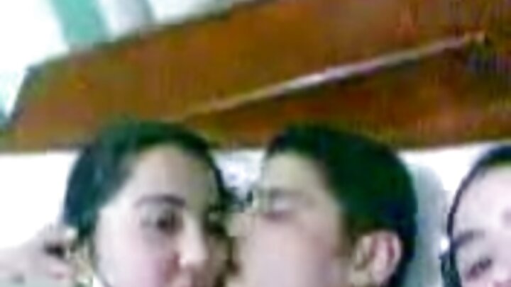 A loira Anna Claire Clouds transa com um cara perigoso