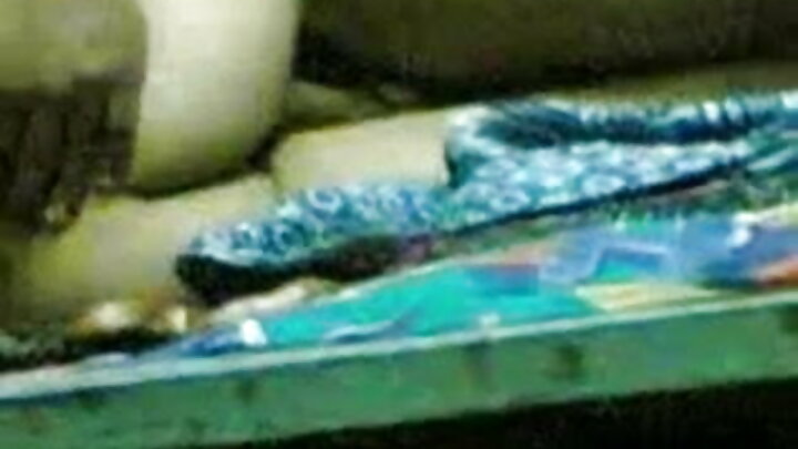 Pornô caseiro russo em primeira pessoa com close-up