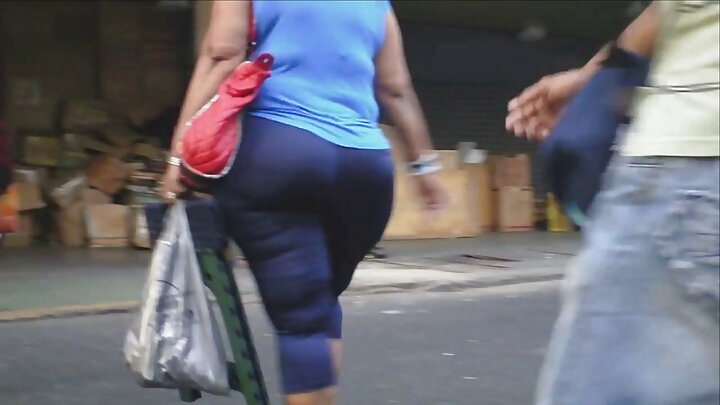 Pornô onde um cara fode sua namorada russa na vagina
